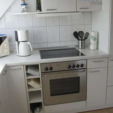 Friedrich-august-str 20 1 וגנרוגה